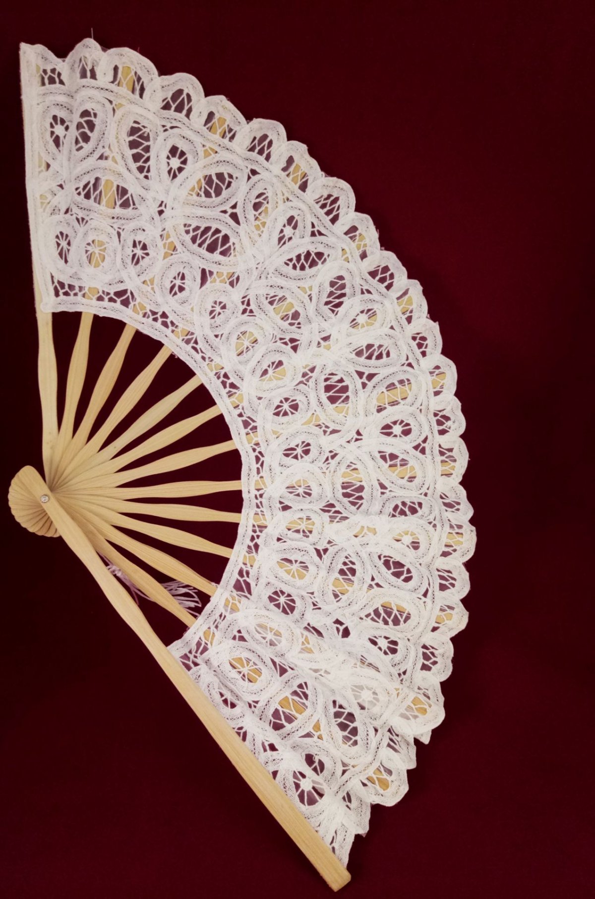 Веер из ткани