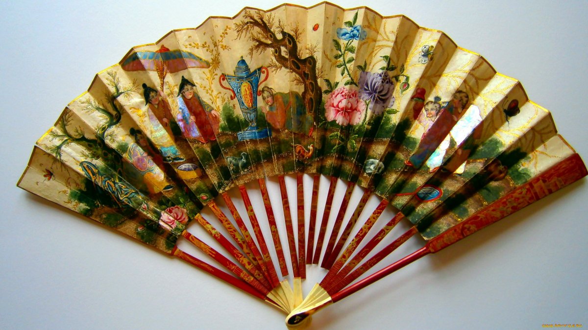 Золотой китайский веер
