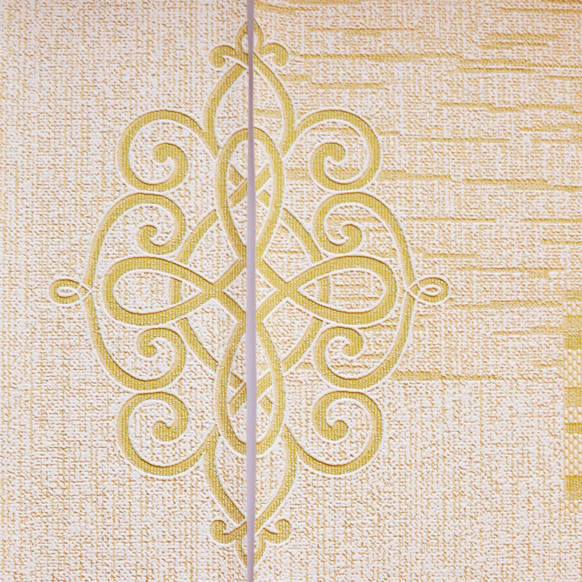 Декор для обоев стыков на стене