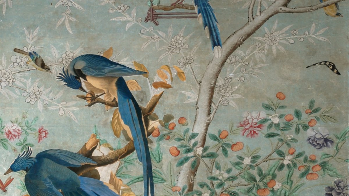 Обои с птичками в интерьере