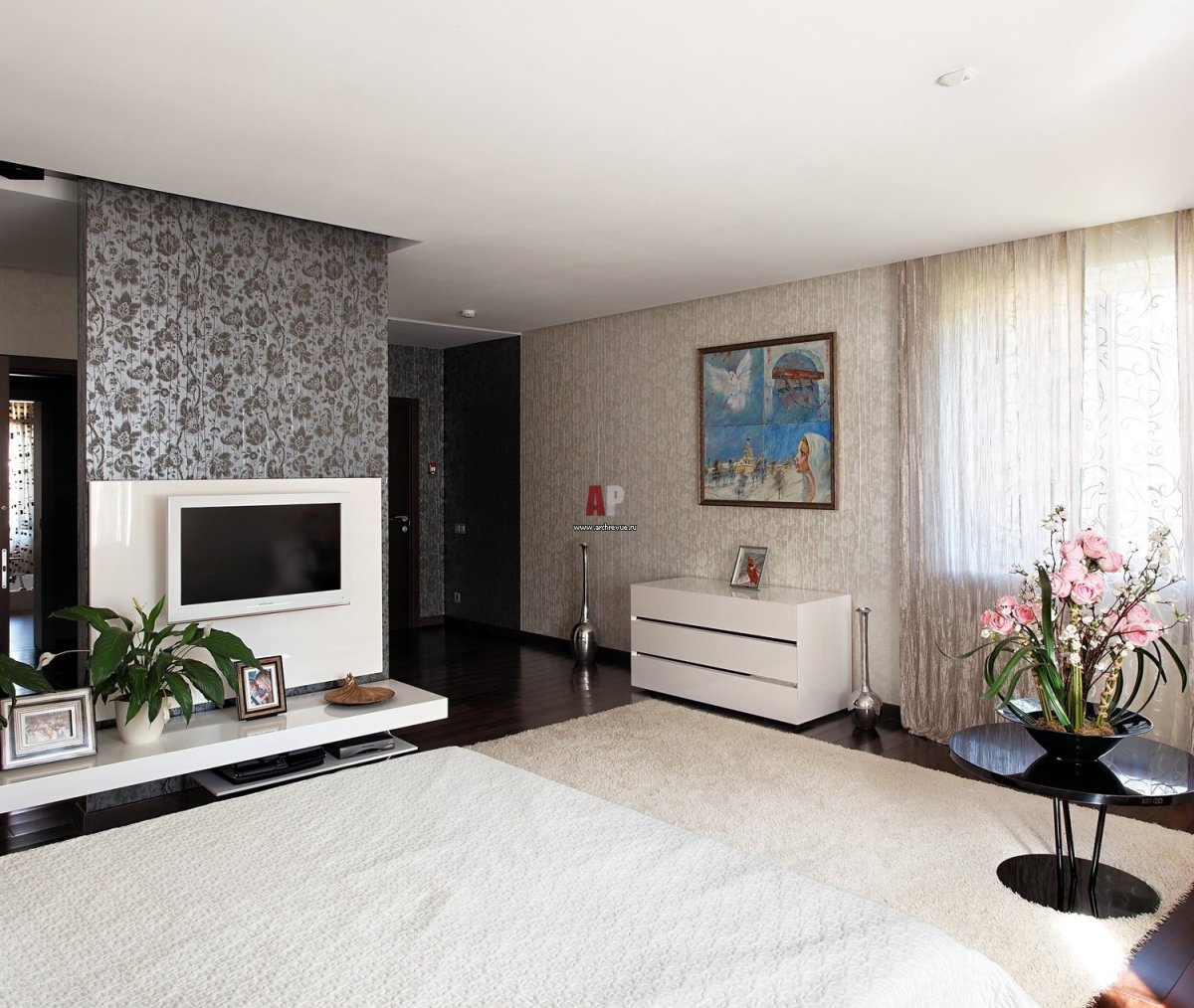 Перегородка под телевизор