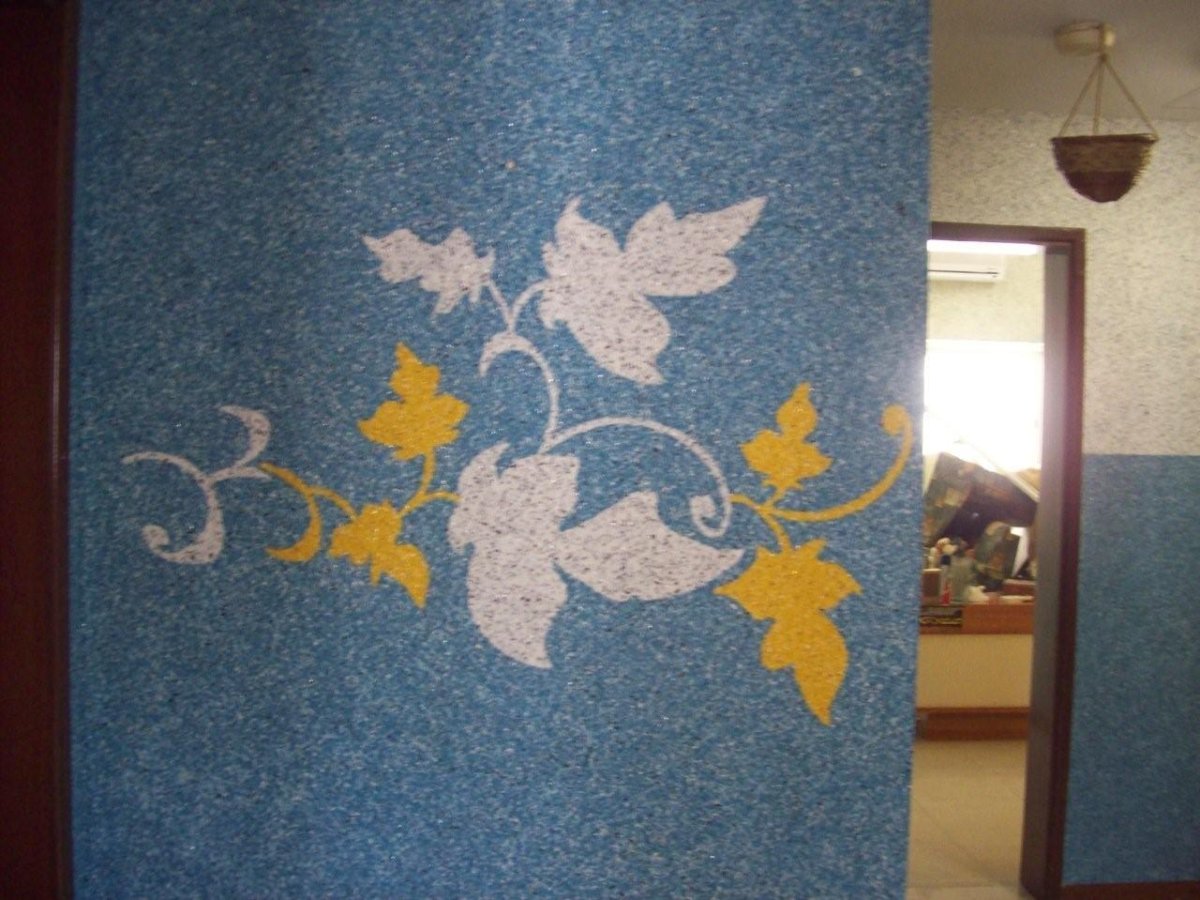 Декорирование стен жидкими обоями