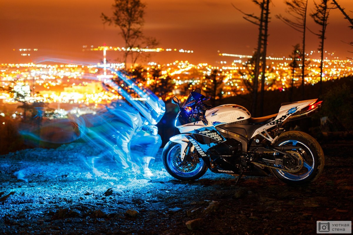 Фотообои с мотоциклами в интерьере