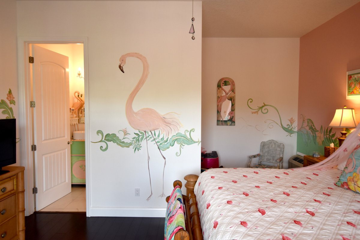 Бирюзовые фотообои в спальню