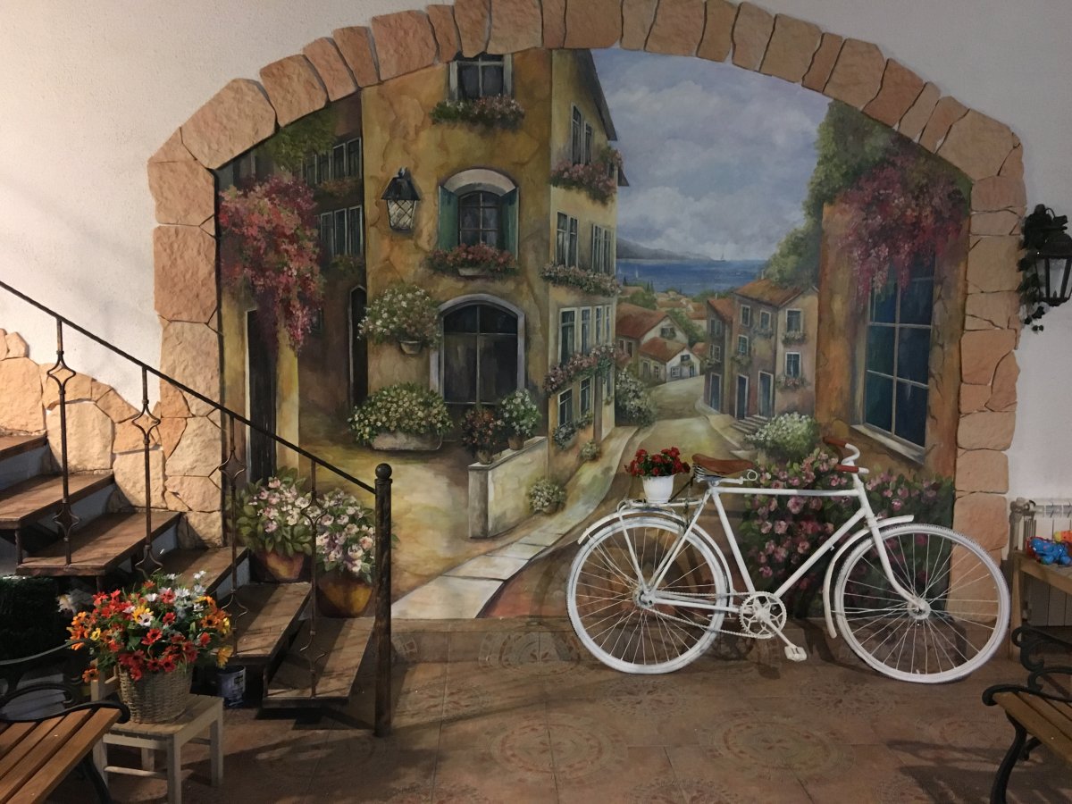 Фотопечать на стене в интерьере