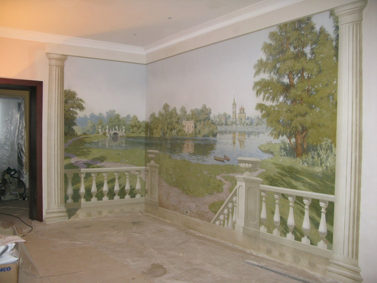 Роспись стен колонны