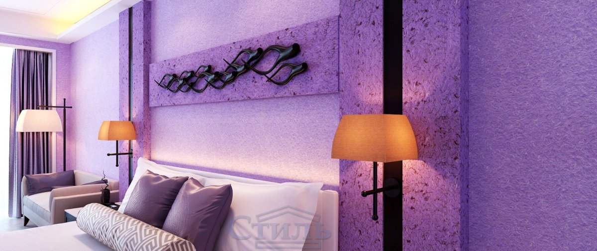 Темно-синий потолок в спальне