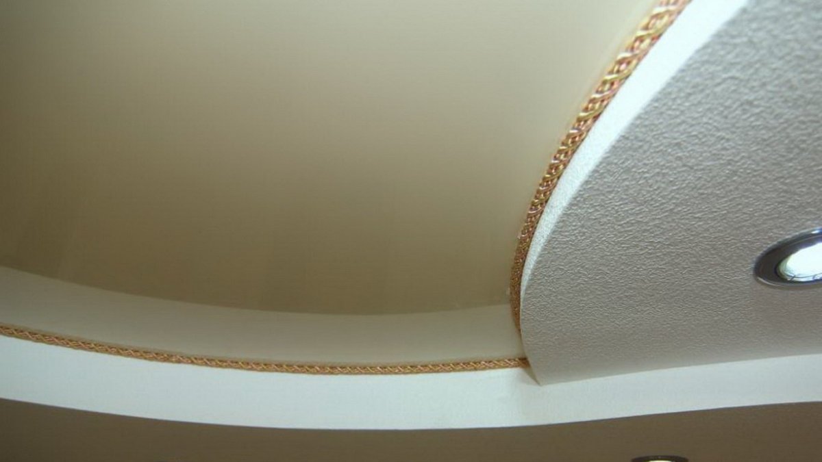 Кант потолочный для натяжных потолков