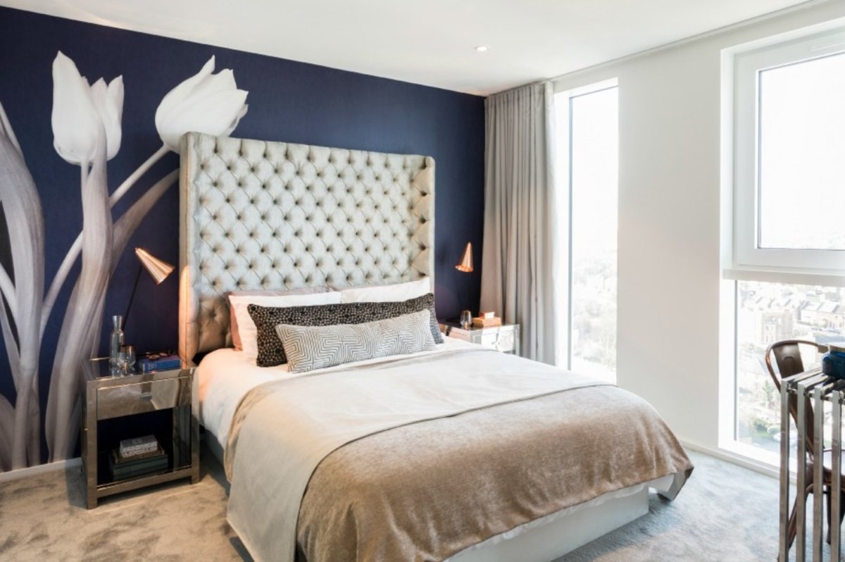 Выделение стены в спальне