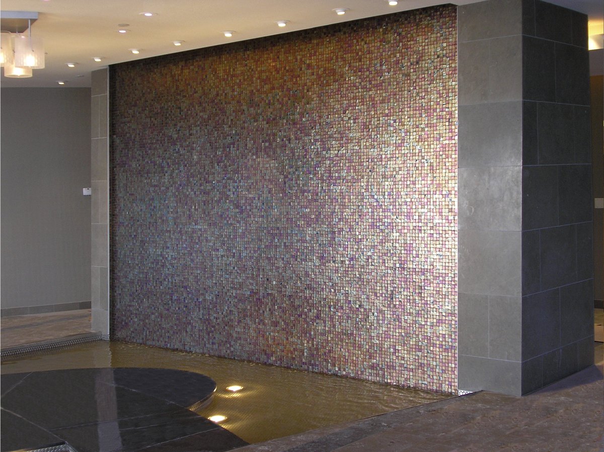 Водяная стена в интерьере