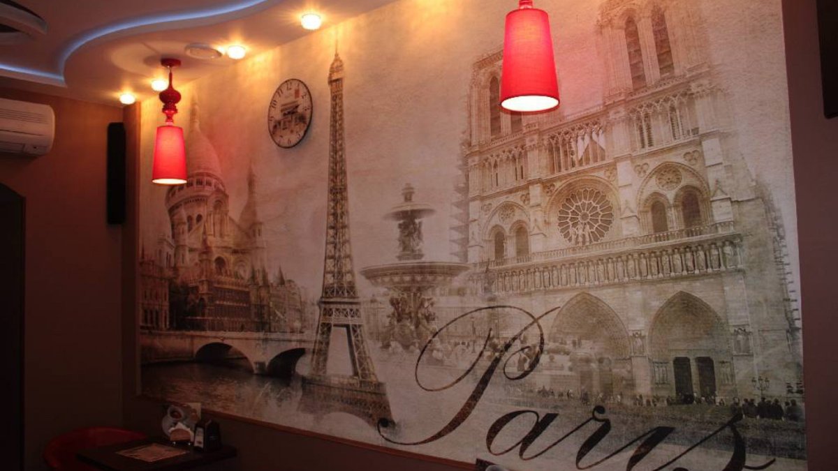 Фрески в интерьере кафе