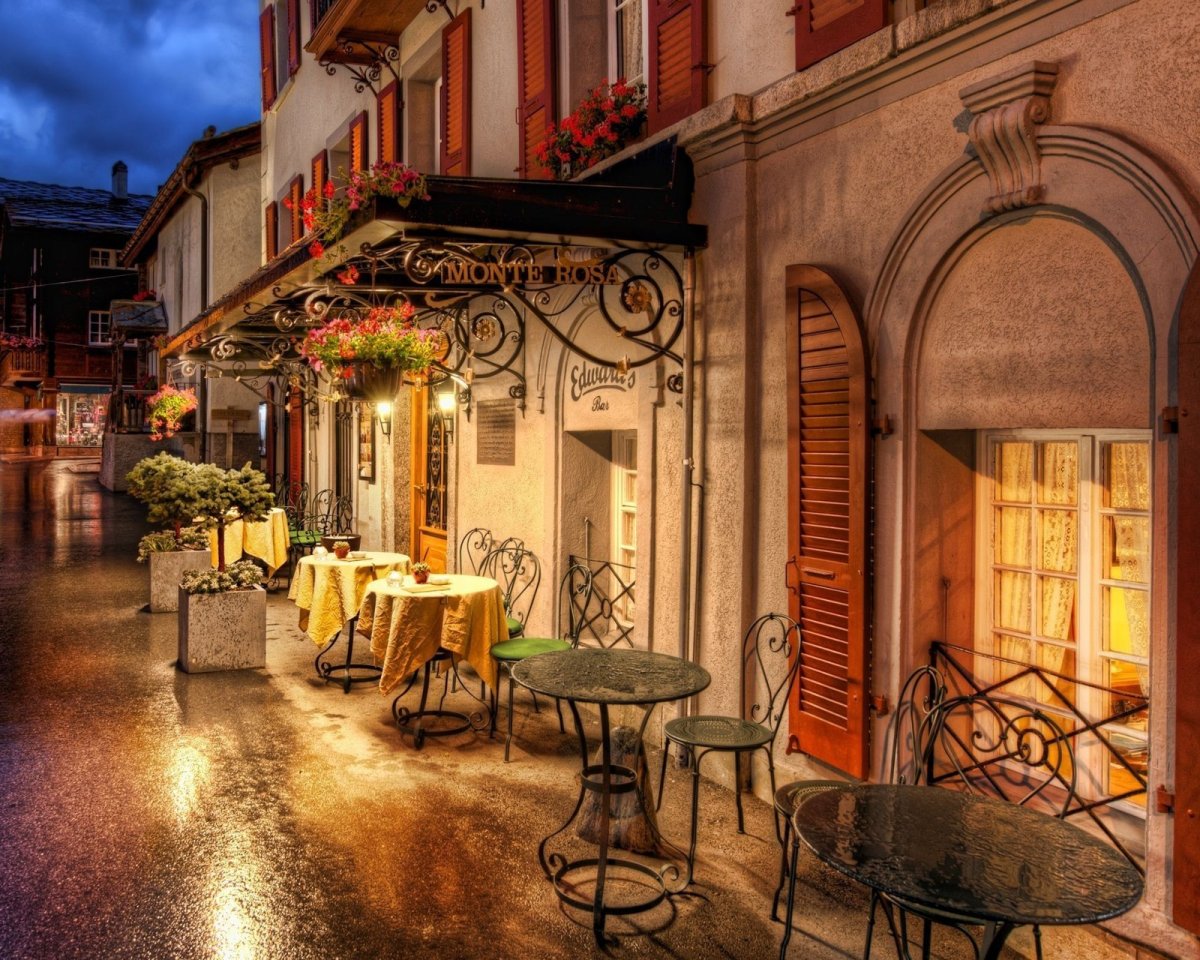 Италия улочки кафе