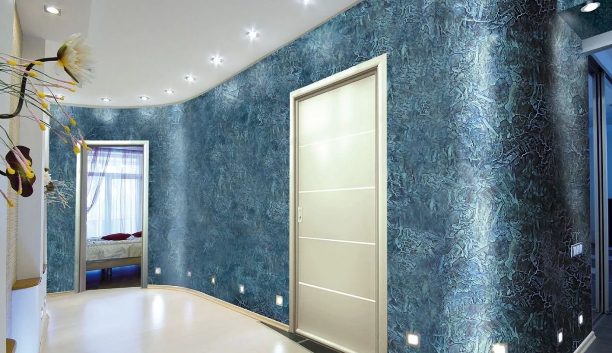 Пробковая стена в интерьере спальни