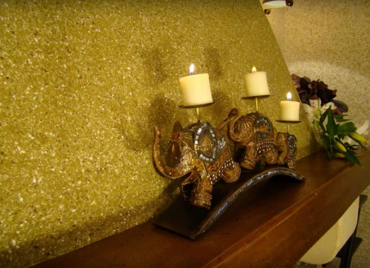 Спальня в розово сиреневых тонах