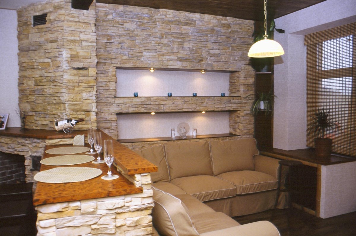 Декоративное панно из камня