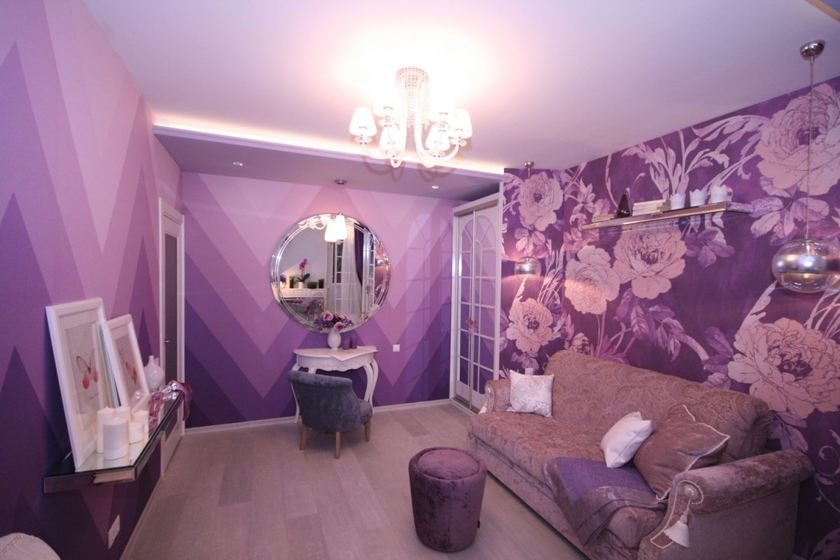 Фиолетовая прихожая