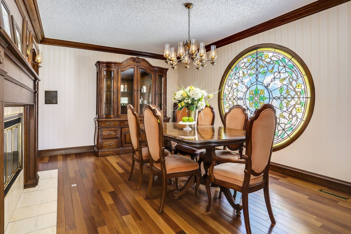 401010624 Виктория люстра Чиаро