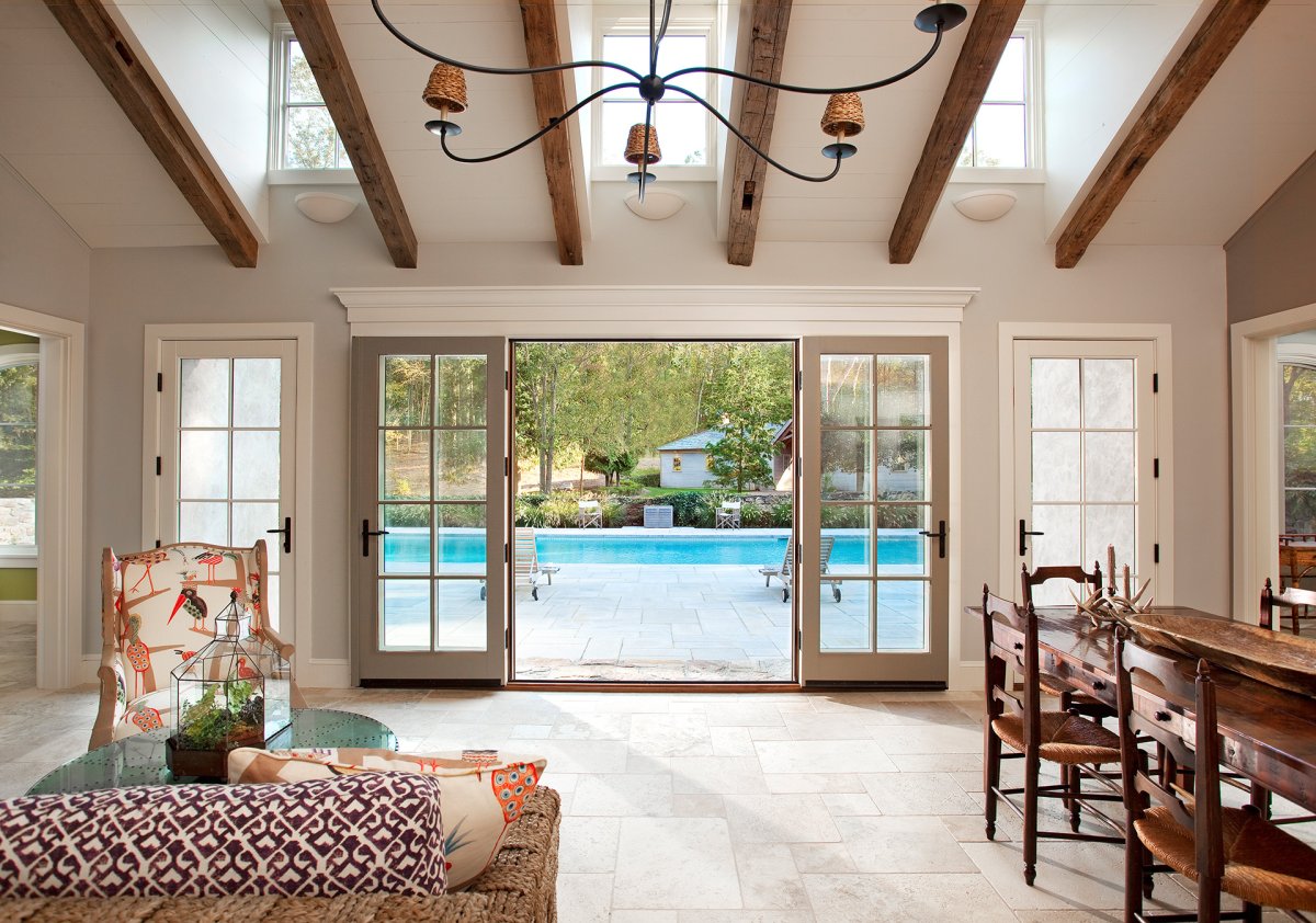 Большие витражи в частных домах