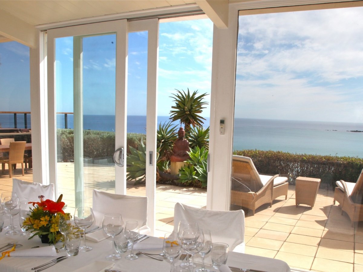 Веранда с видом на море