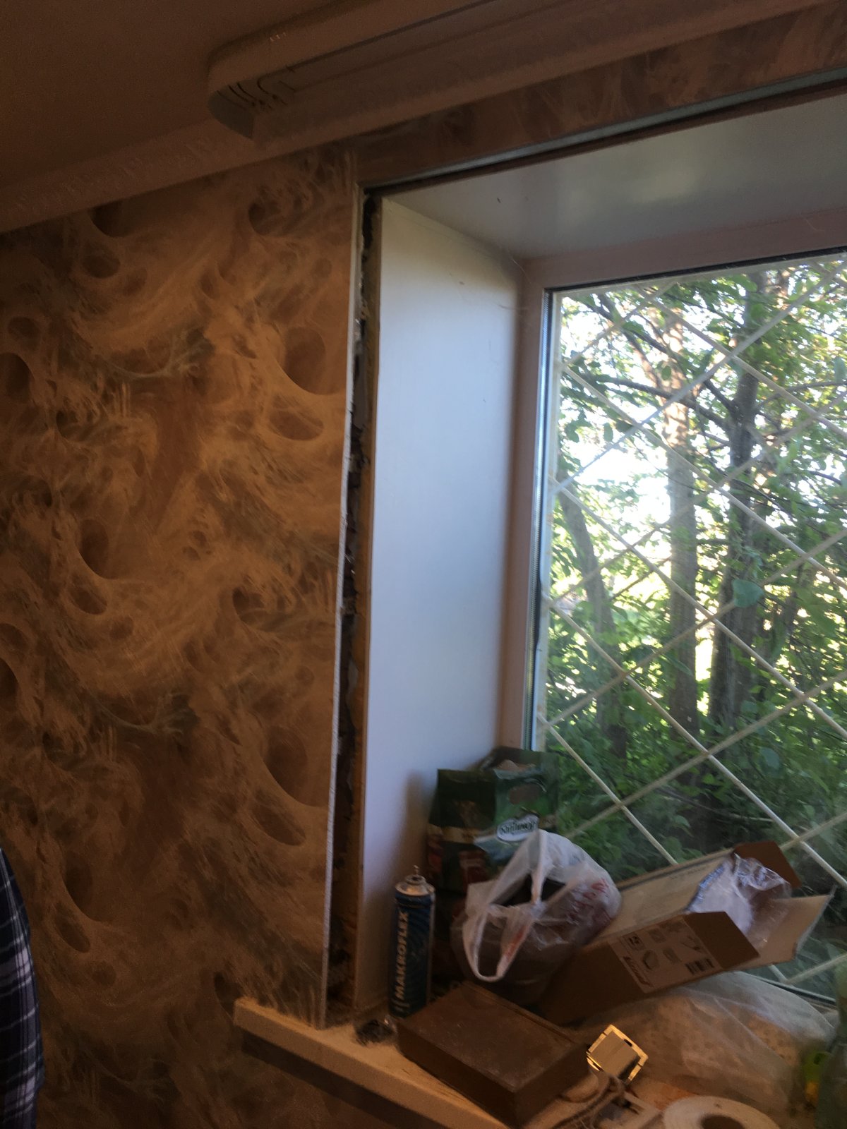 Зеркальные оконные откосы