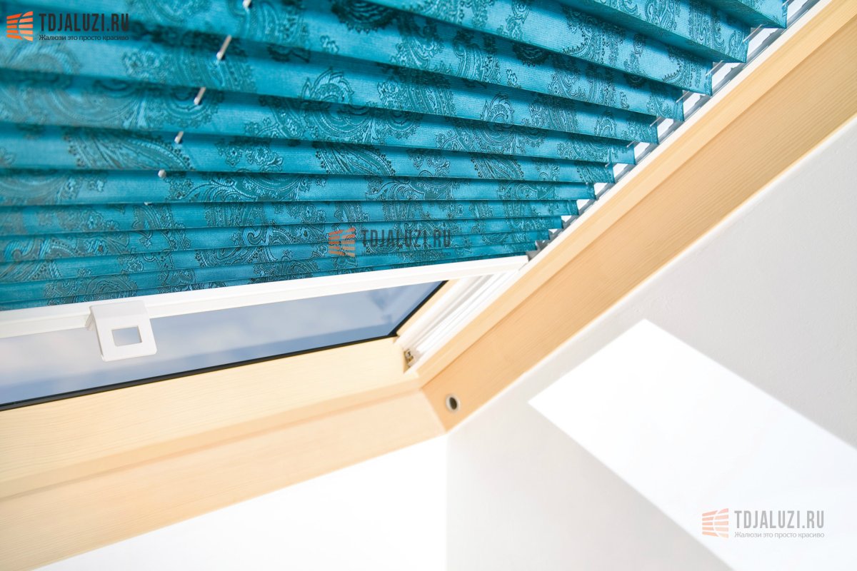 Штора Fakro APS II-674 66*118