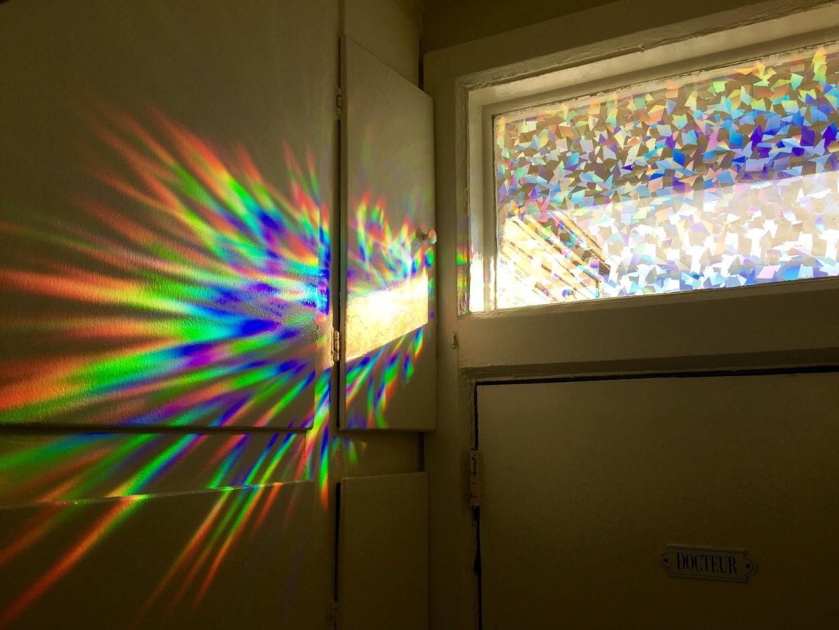 Радужная пленка на окна