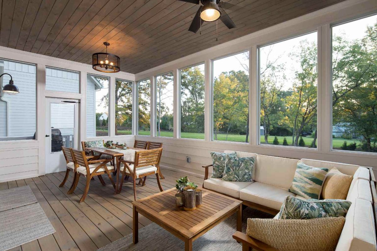 Терраса с панорамными окнами