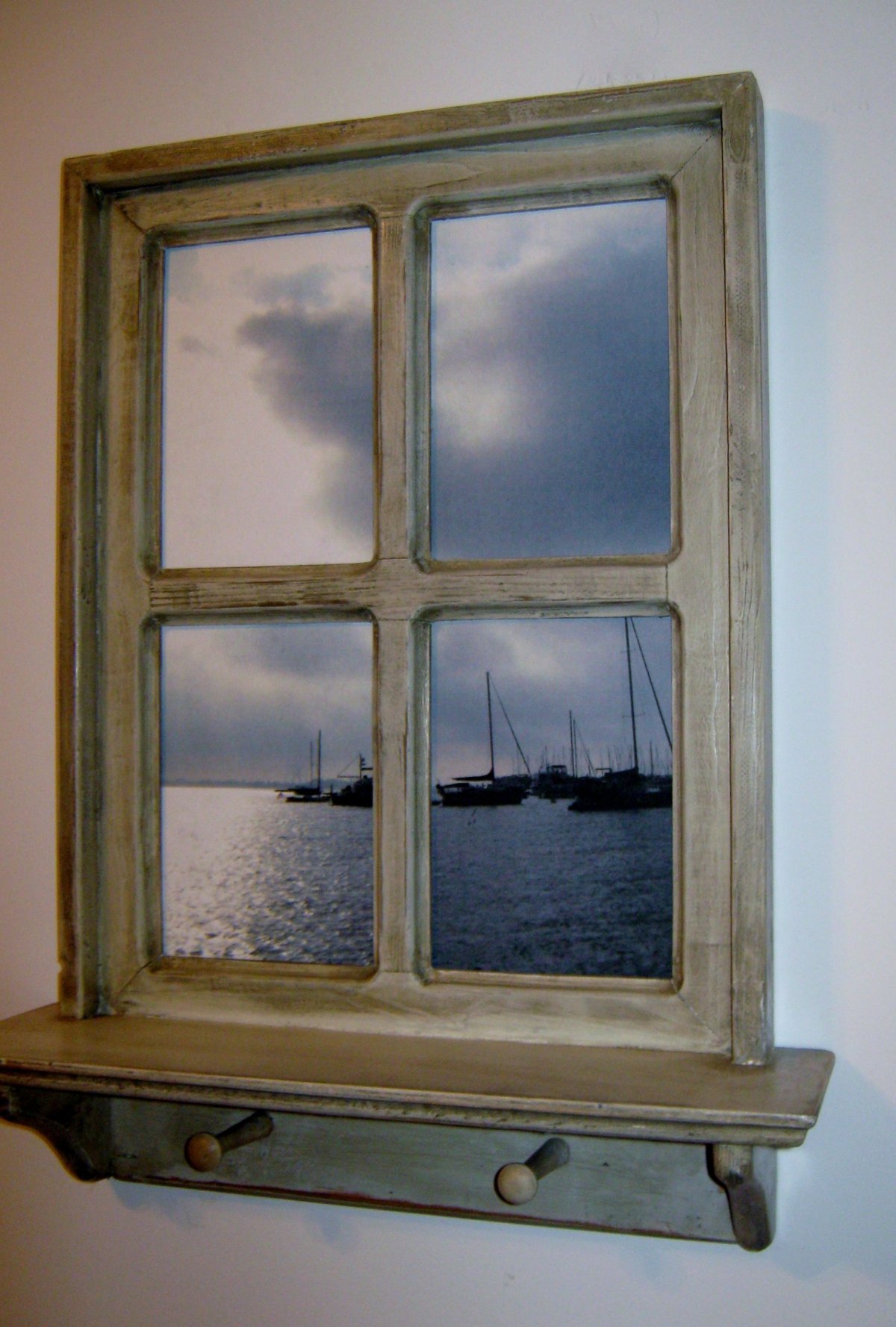 Старинное окно изнутри