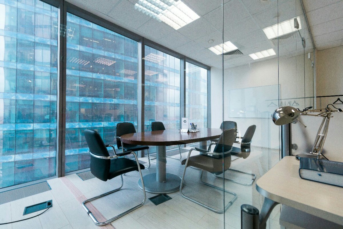 Пространство с панорамными окнами