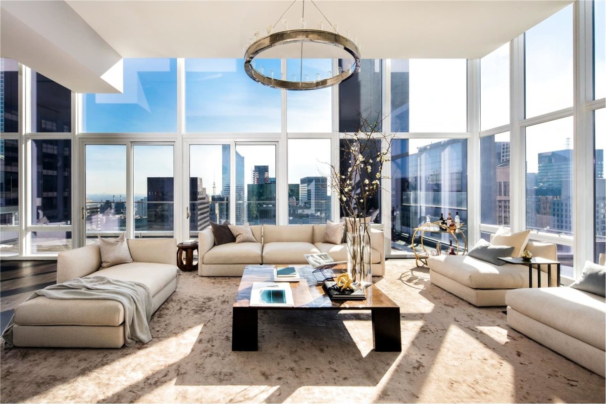 Кабинет с панорамными окнами