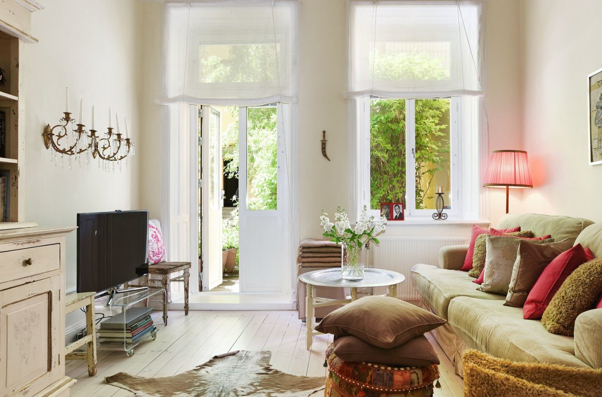 Гостиная с выходом на террасу