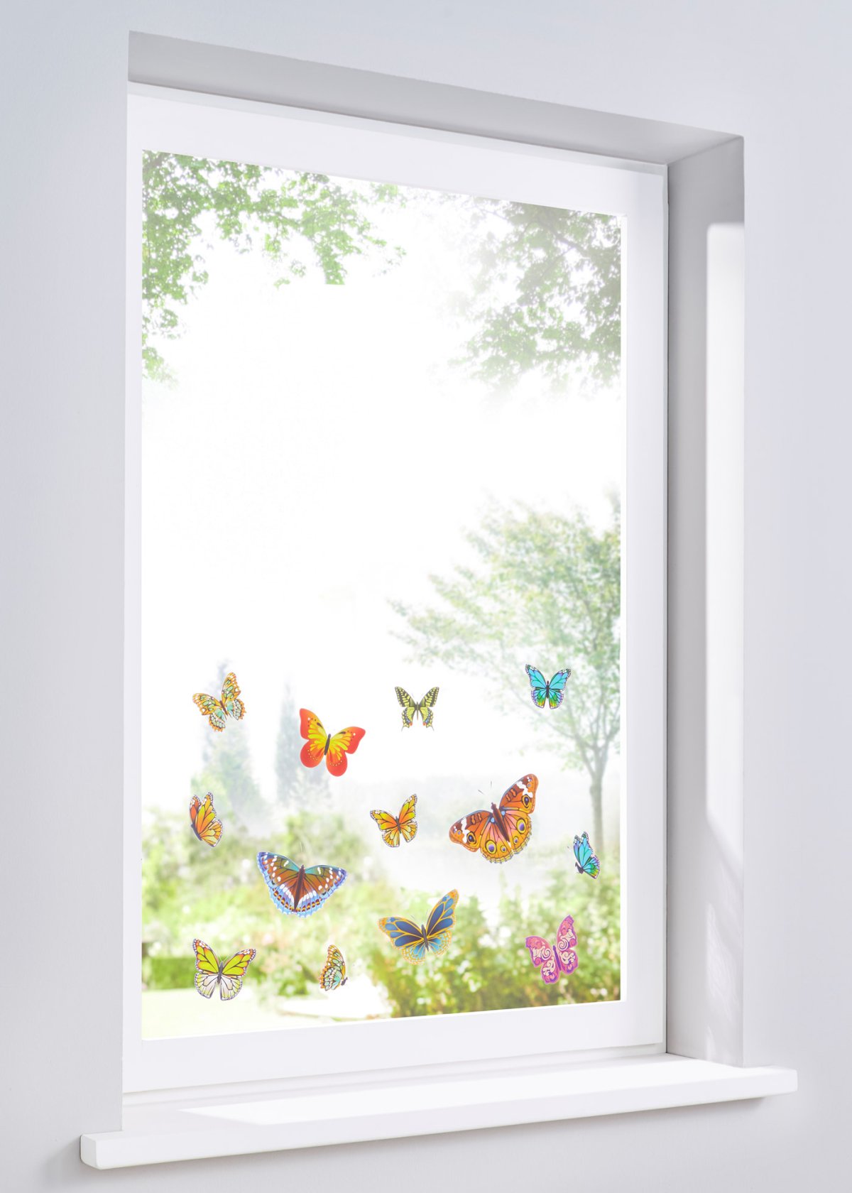 Имитация окна в интерьере