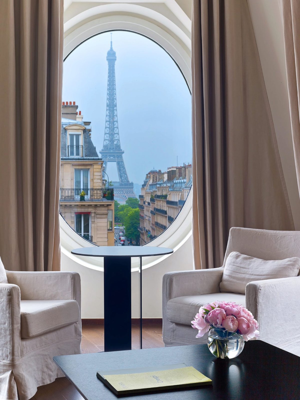 Отель le Metropolitan Paris