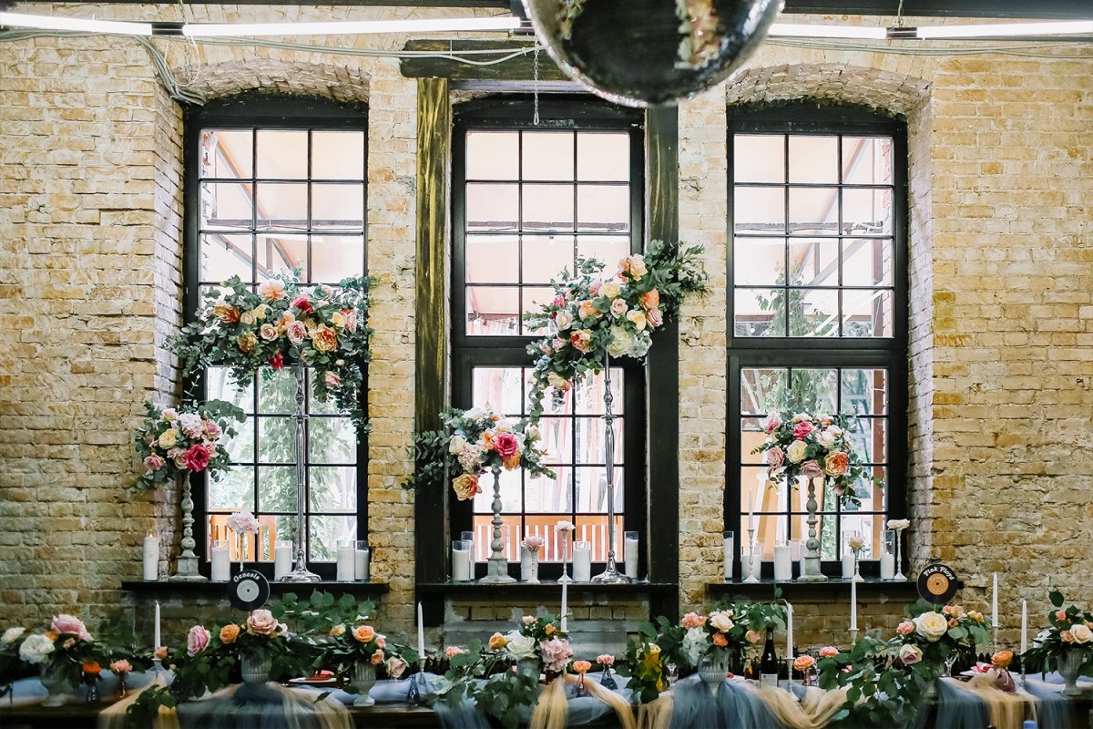 Большие окна Винтаж