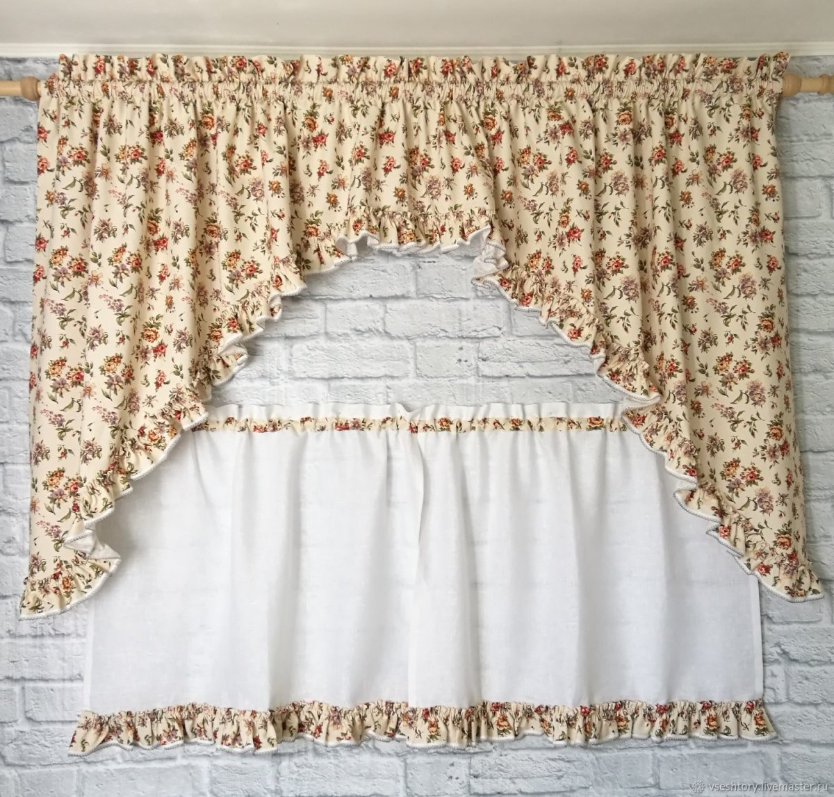 Шторы на кухню в деревенском стиле