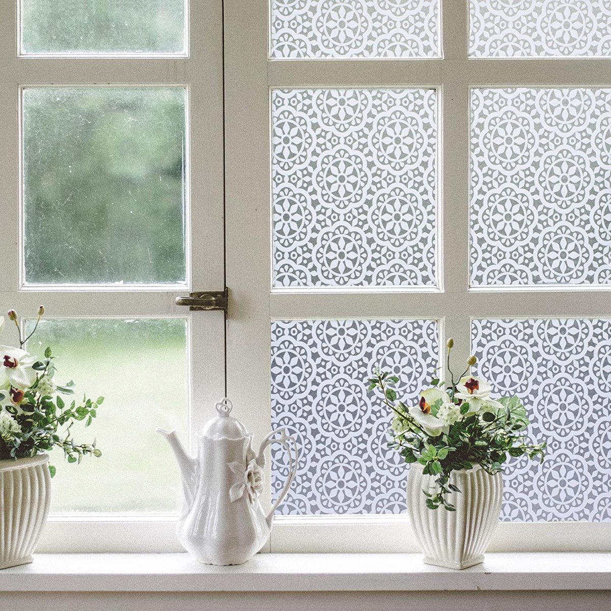 Самоклейка на стекло