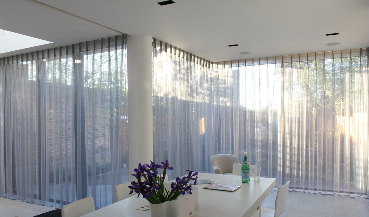 Тюль на панорамное окно