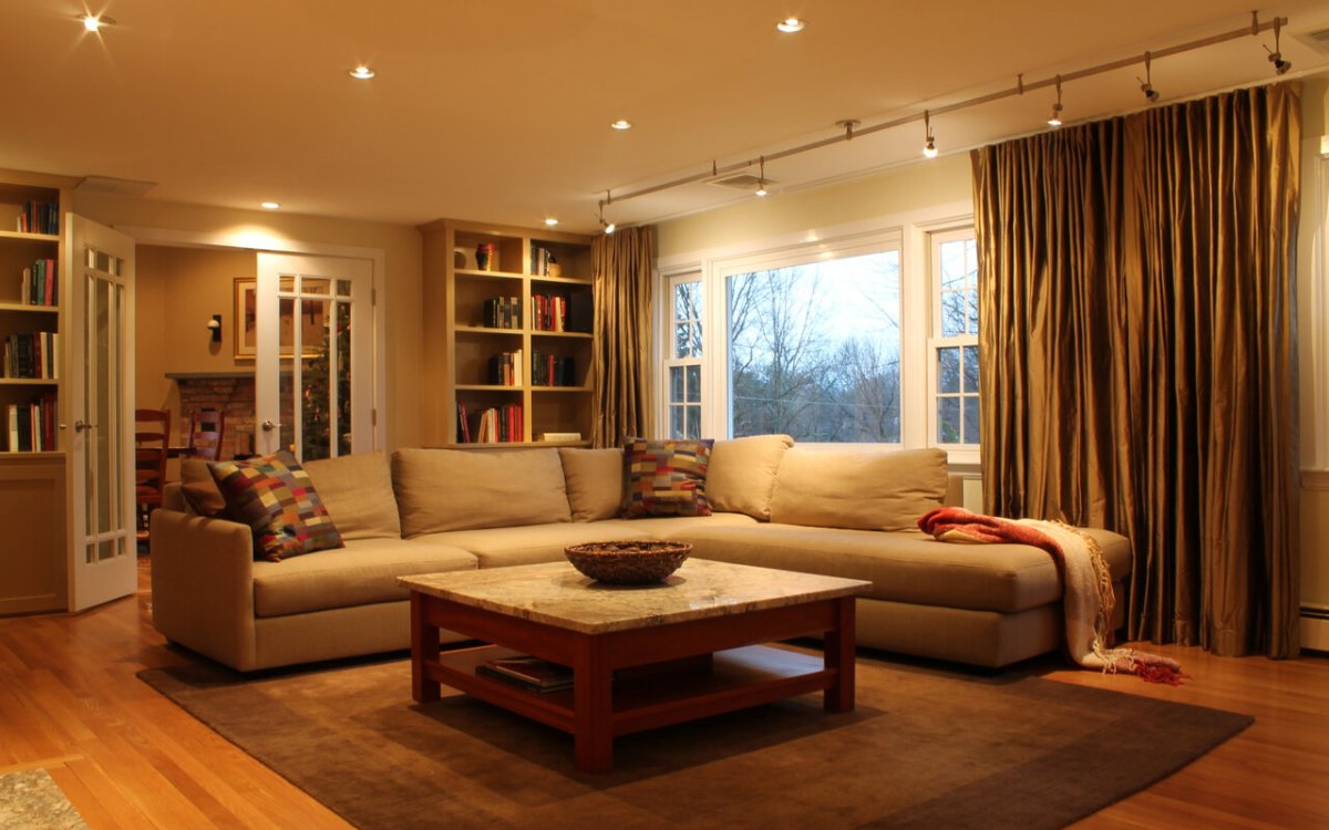 Интерьер большой гостиной