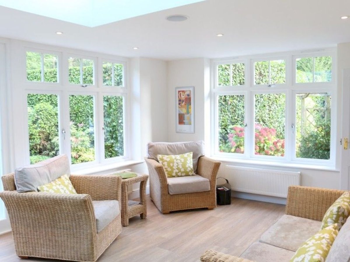 Красиво оформлены окна в современном стиле фото