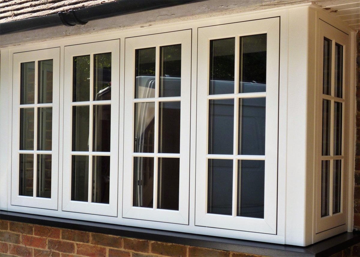 Витражные окна