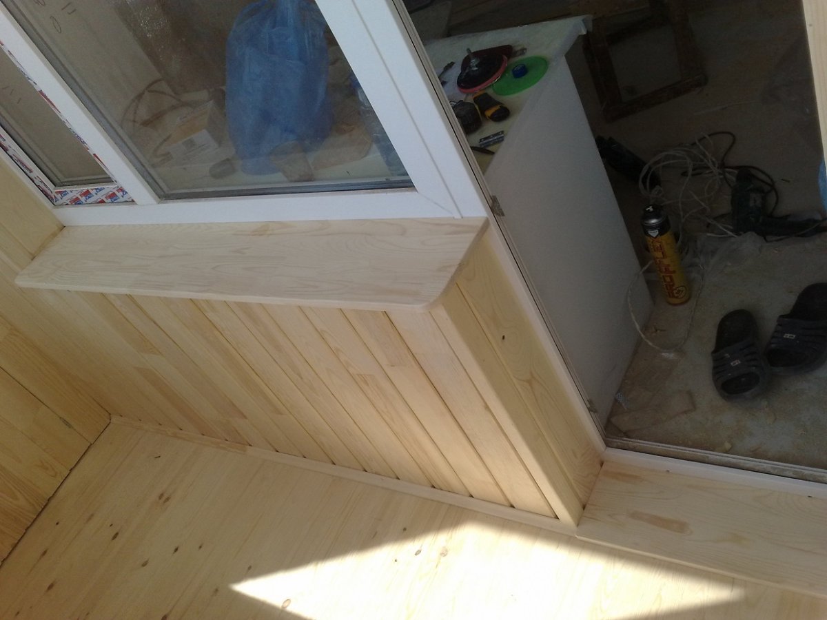 Оконные откосы в деревянном доме