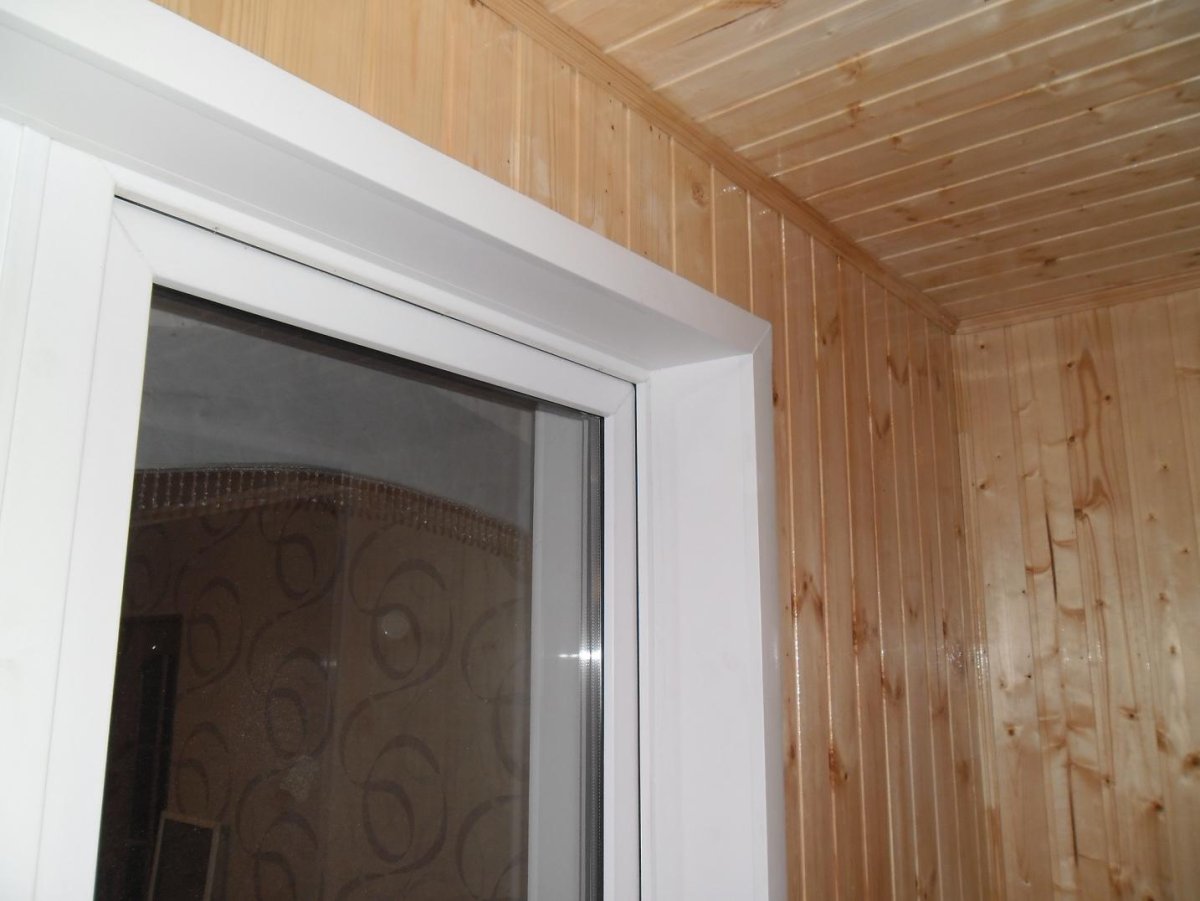 Угловые балконы вагонка