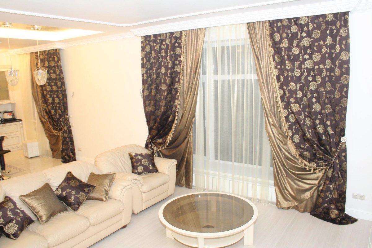 Шторы для панорамных окон в доме