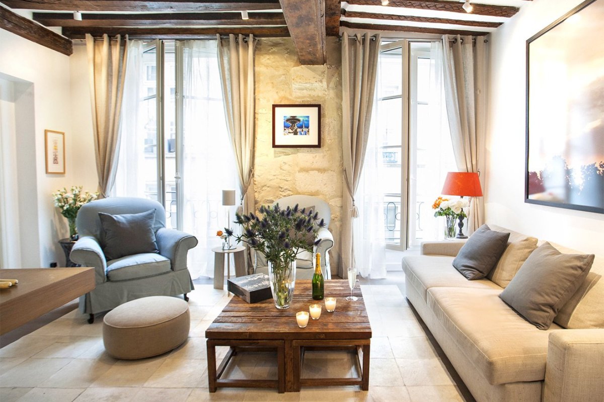 Шторы в неоклассическом стиле