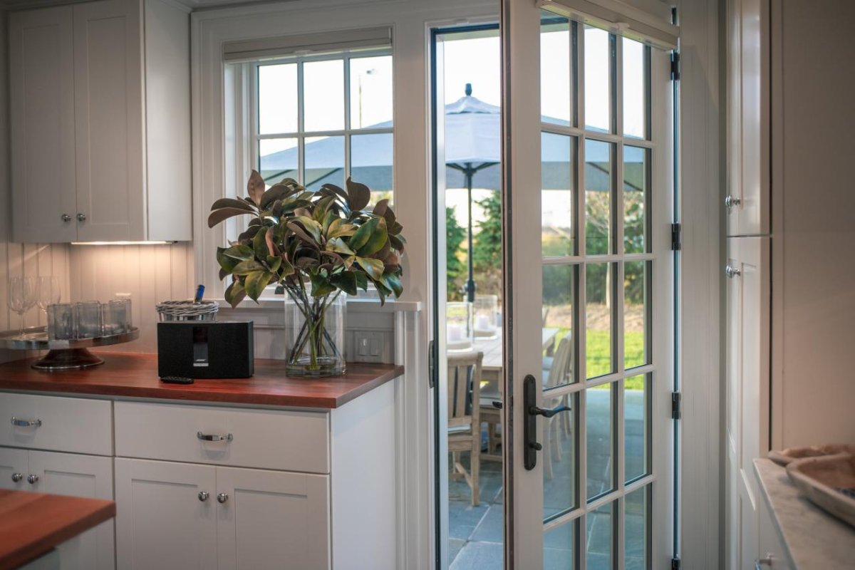 Кухня гостиная 30 кв м Неоклассика