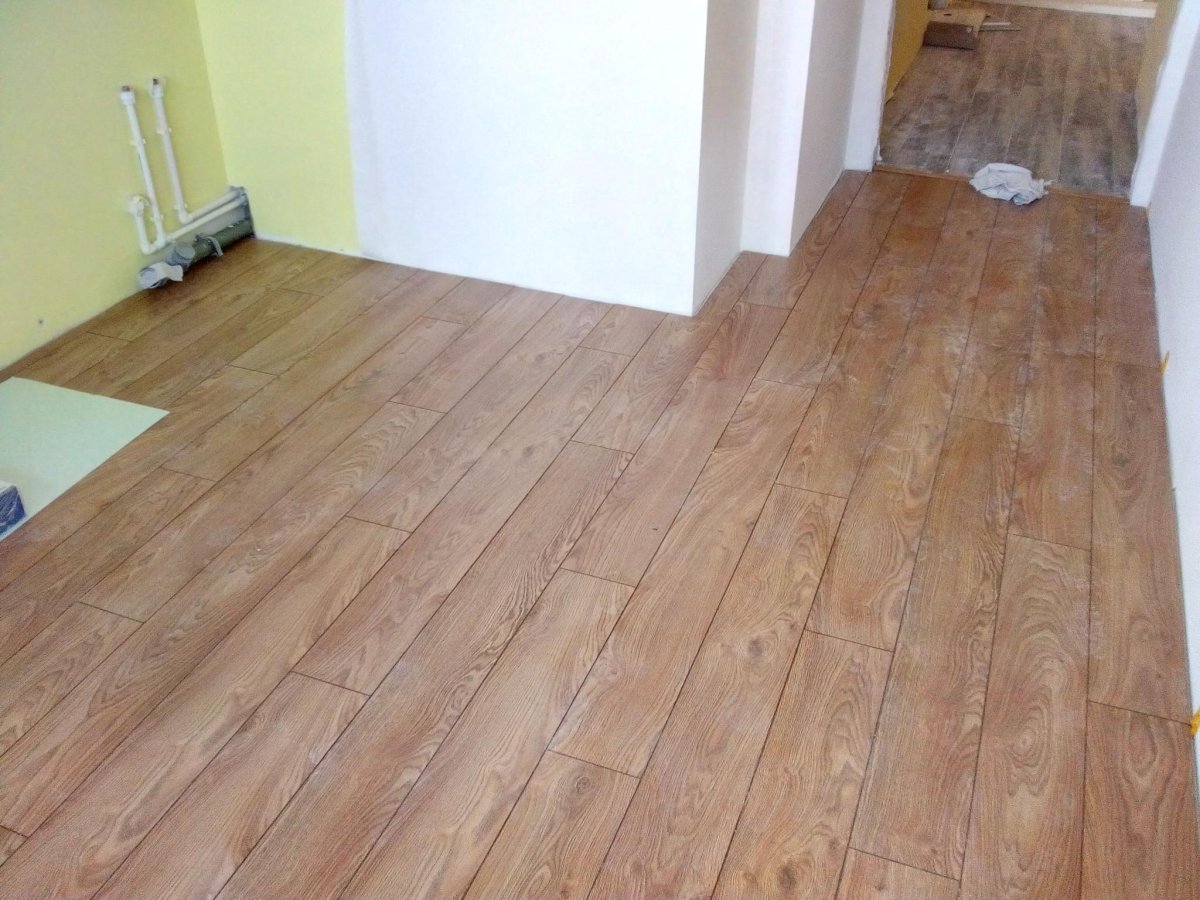 Ламинат по всей квартире без порожков