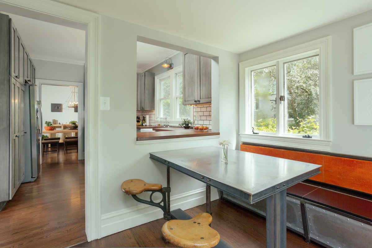 Стеклянная перегородка на балкон