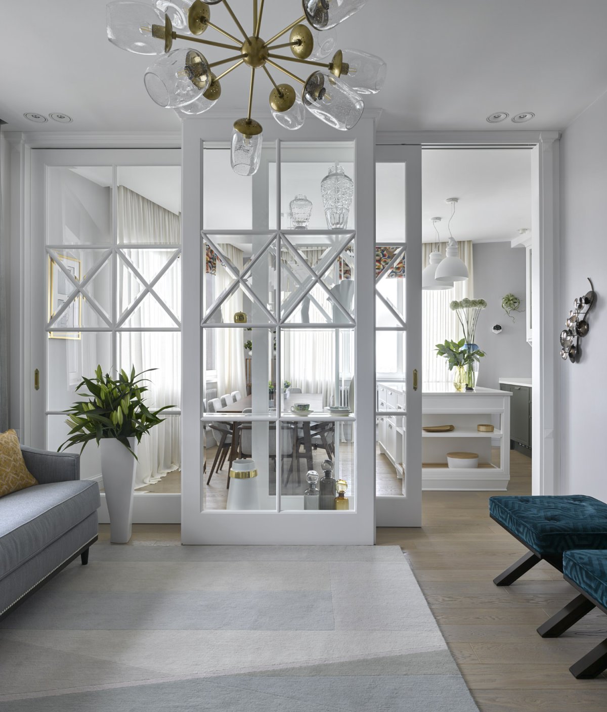 Раздвижная фальш стена