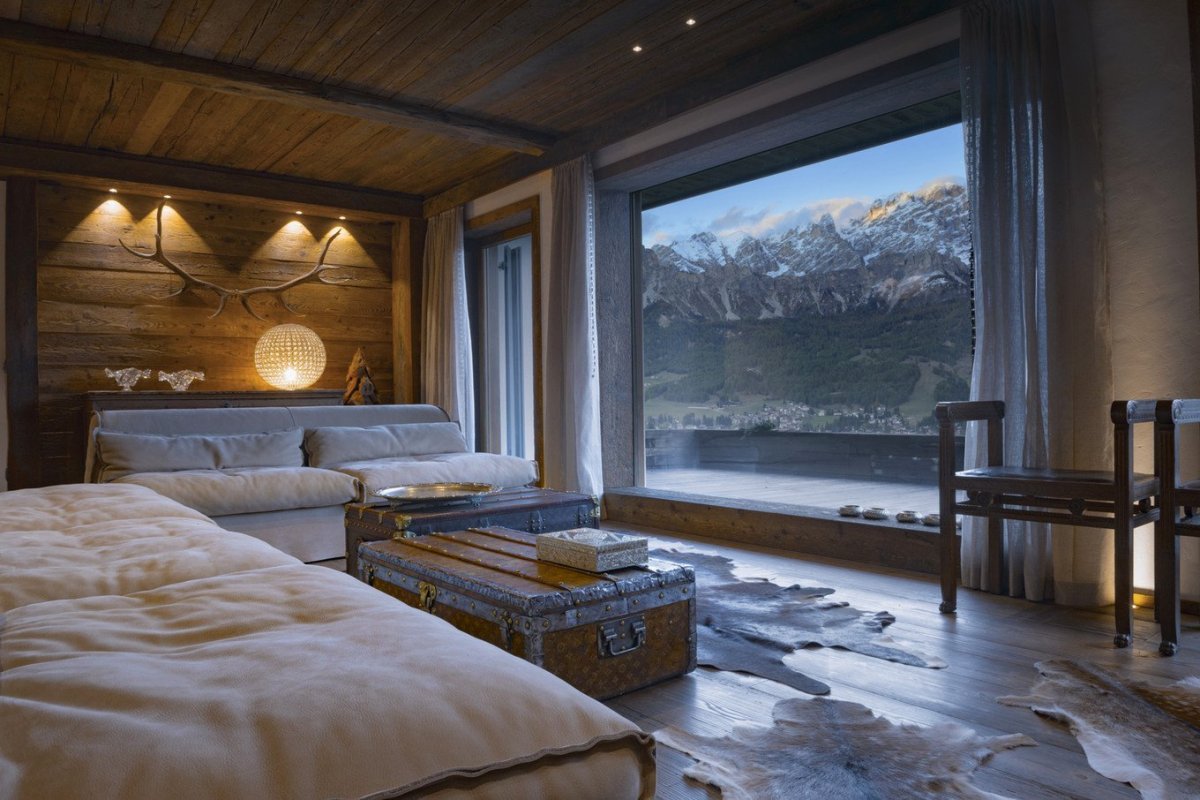 Спальня в деревянном доме