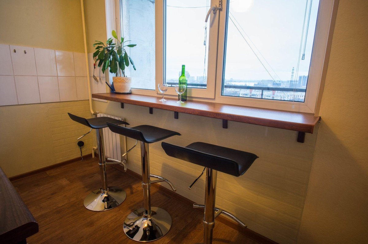 Подоконник барная стойка